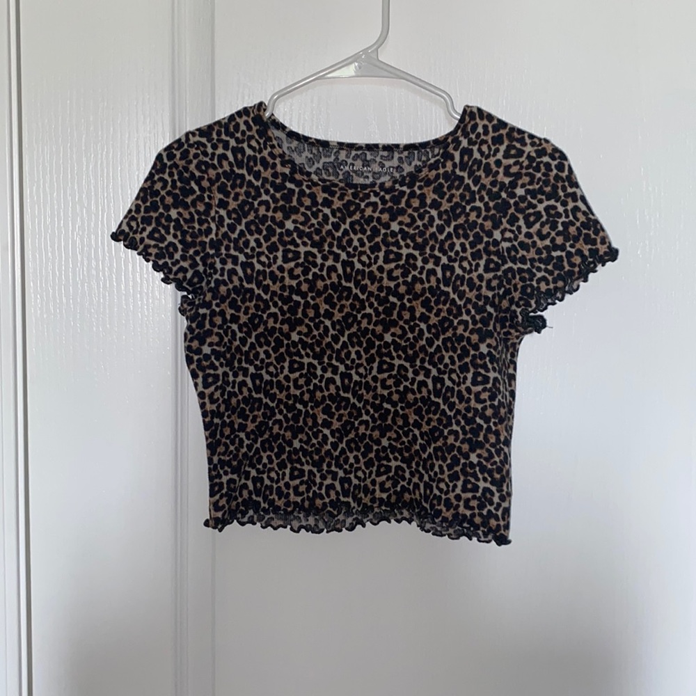 American Eagle Cheetah Crop Top